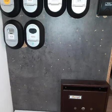 アパートホテル Mango