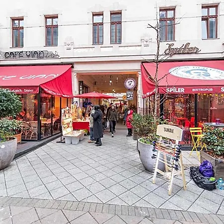 Mango 3* Budapest