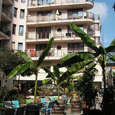 Mango 3* Budapest