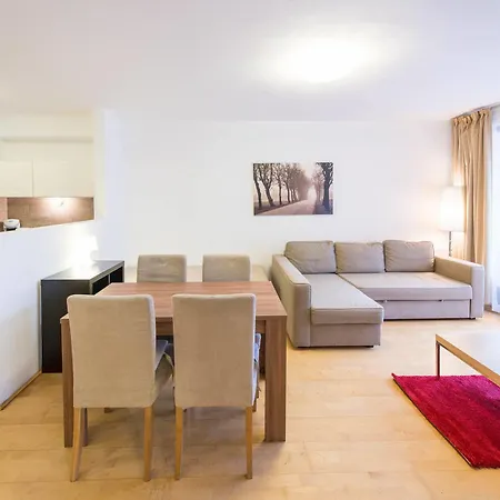 Mango 3* Budapest